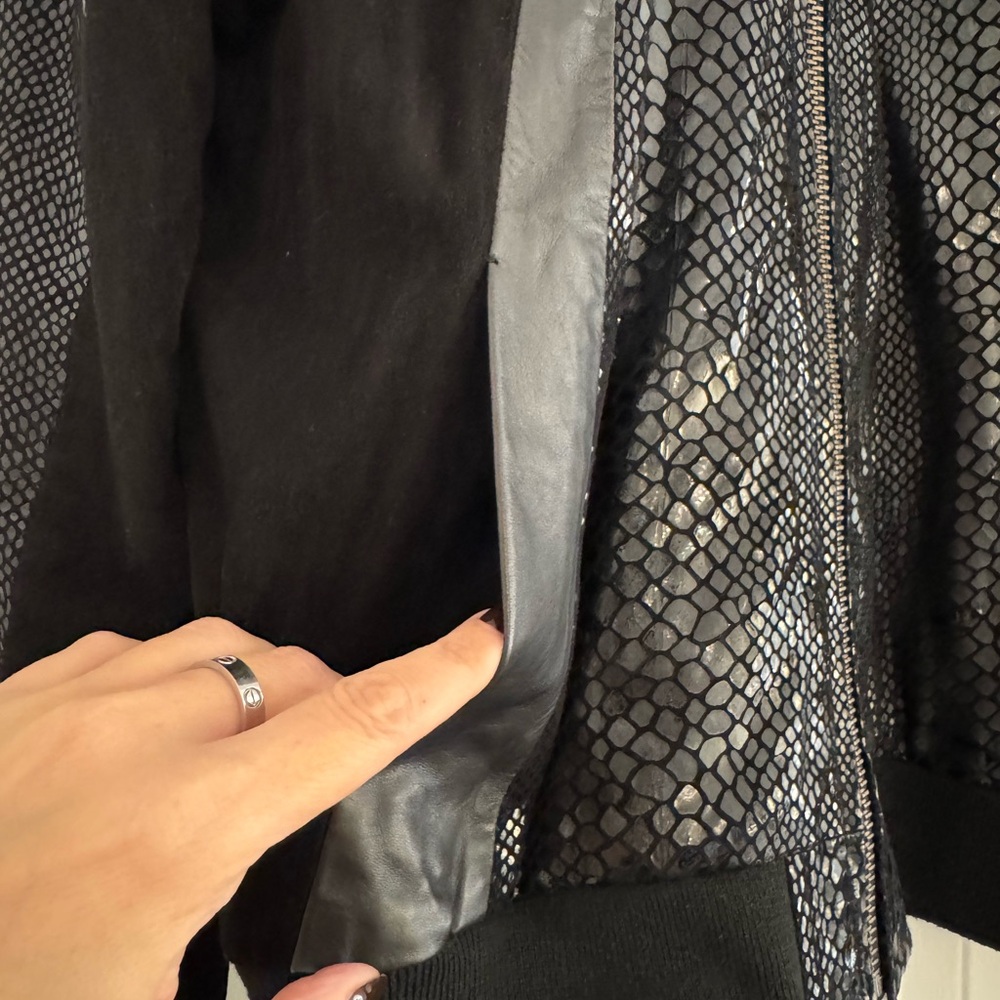 Black Snake Pattern Bomber Jacket - image 5